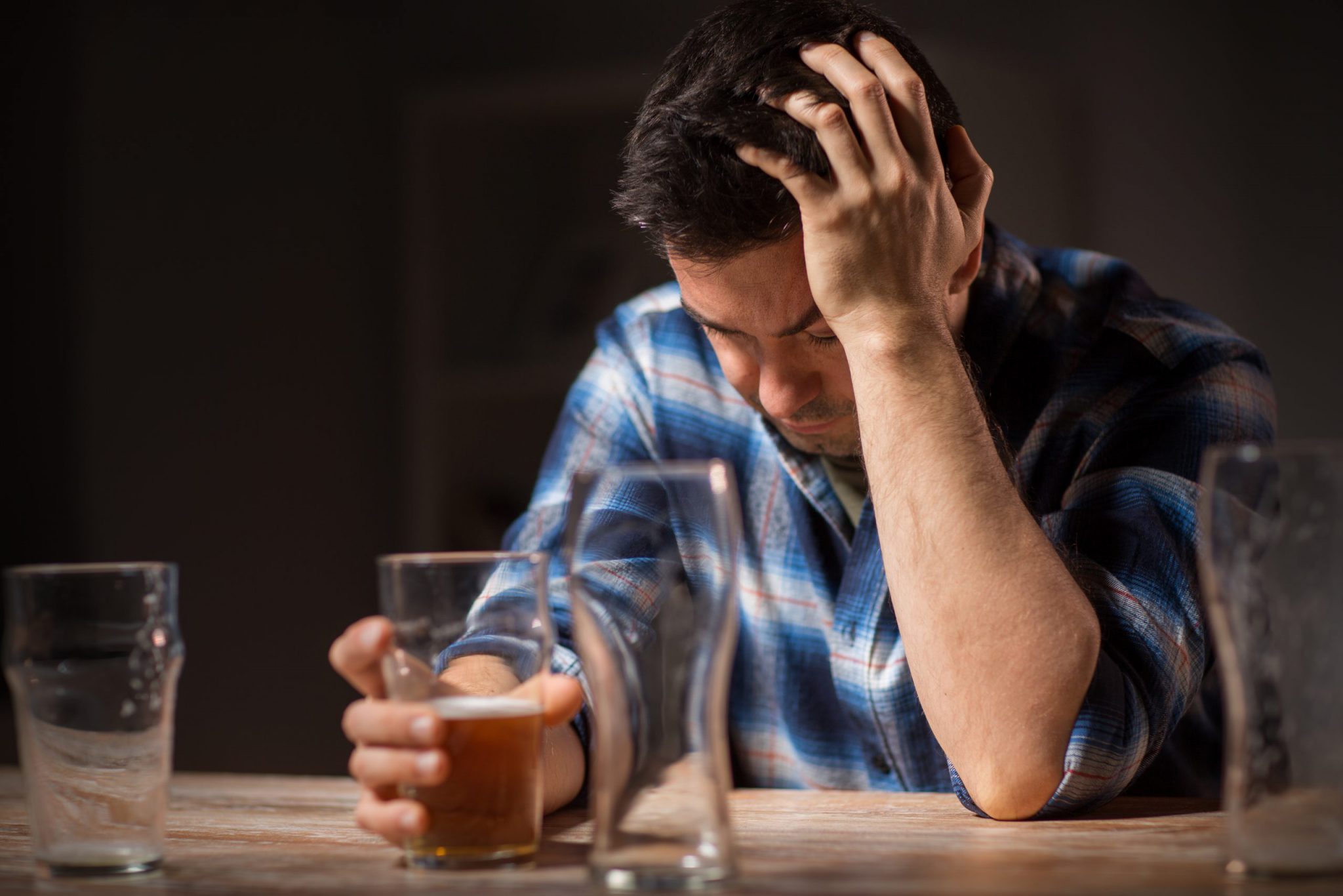 How to Help a Family Member With a Drinking Problem: 8 Tips